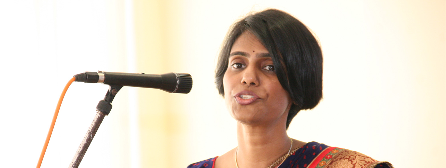 Dr Manjula Anagani Consultant Gynecologist Laparoscopic Surgeon Infertility Specialist In Hyderabad